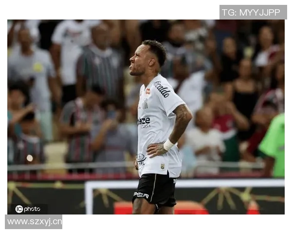 内马尔因膝盖不适缺席本轮巴甲赛事预计下轮复出恢复状态