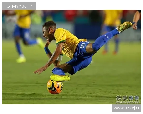 小仓幸成边线抢球铲飞叙利亚球员比赛火药味十足引发观众热议